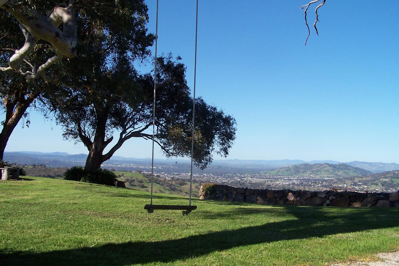 Inspiring Views B&B Wodonga Exterior photo